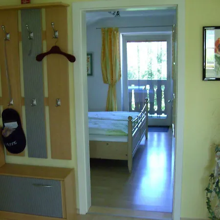 Apartamento Ferienwohnung Hanni Grafing